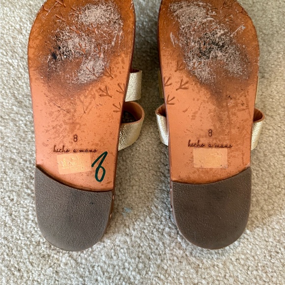 Beek Gold Women's Sandals - Picture 2 of 5